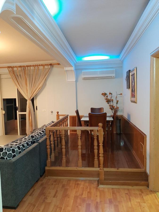 Ferienwohnung Apartament Egzoni City Center Berat Exterior foto