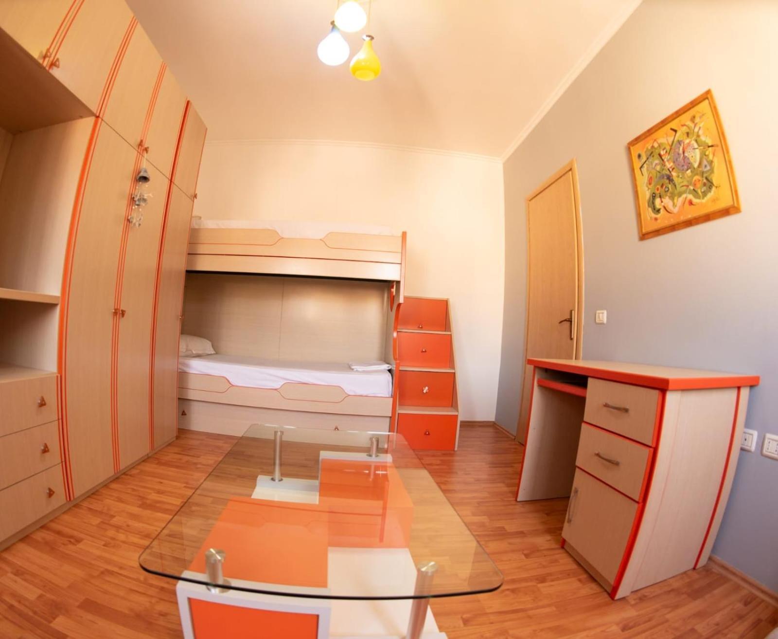 Ferienwohnung Apartament Egzoni City Center Berat Exterior foto